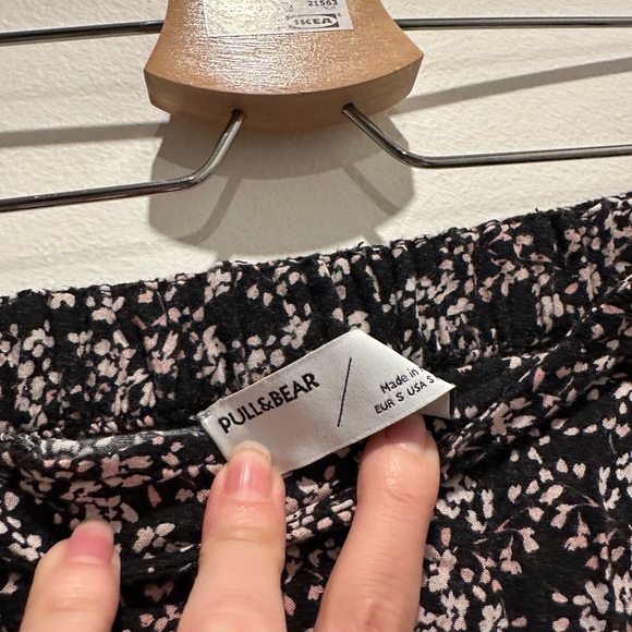 Mid Length Skirt - Picture 2 of 3